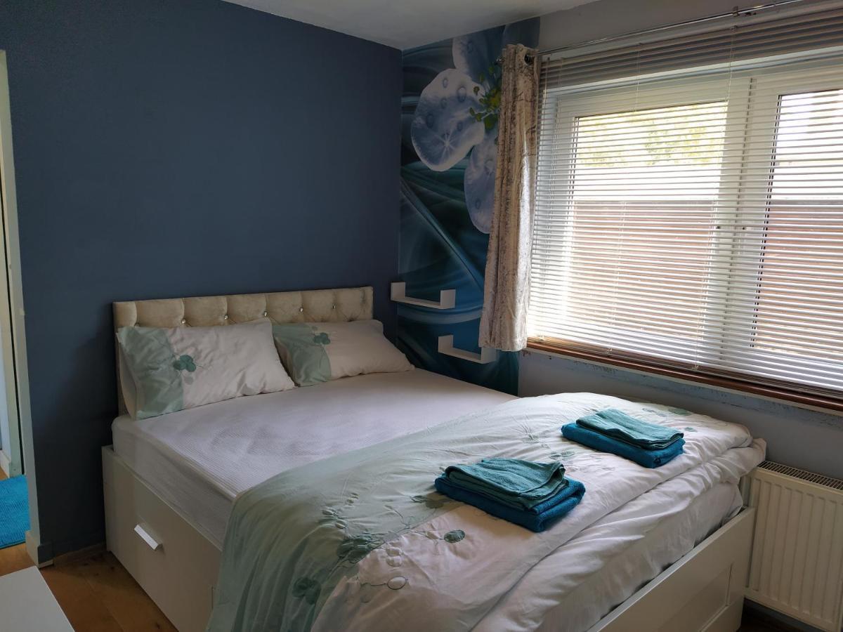 شقة Self Catering Studio Flat إدنبرة المظهر الخارجي الصورة