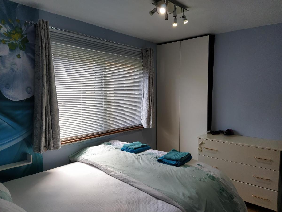 شقة Self Catering Studio Flat إدنبرة المظهر الخارجي الصورة