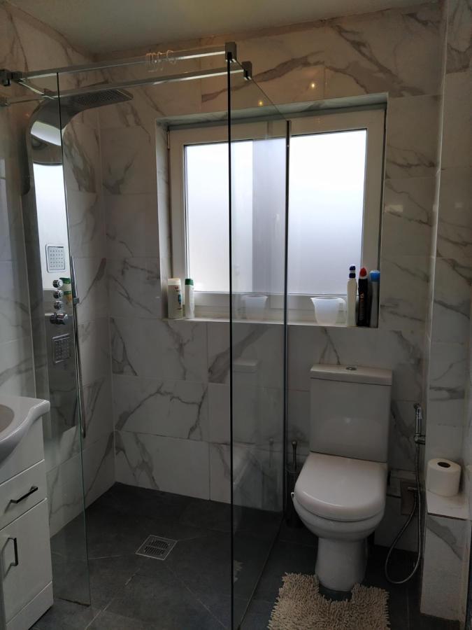 شقة Self Catering Studio Flat إدنبرة المظهر الخارجي الصورة