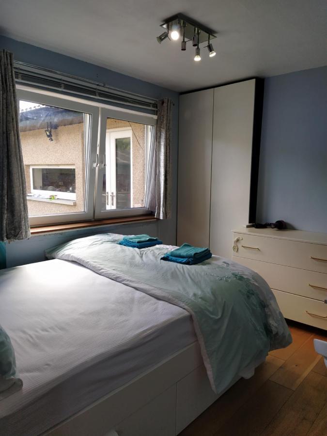 شقة Self Catering Studio Flat إدنبرة المظهر الخارجي الصورة