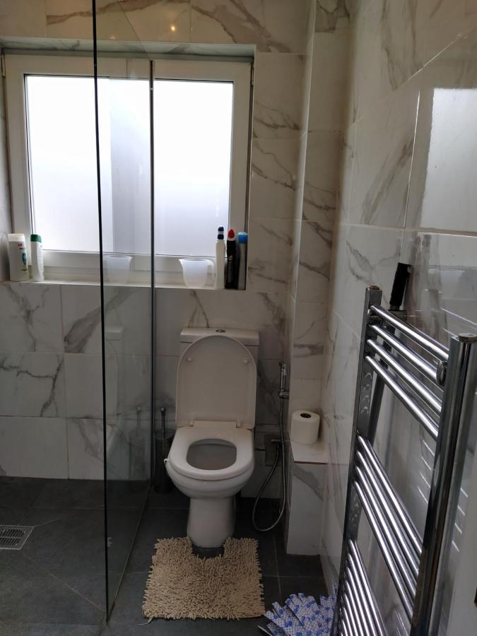 شقة Self Catering Studio Flat إدنبرة المظهر الخارجي الصورة